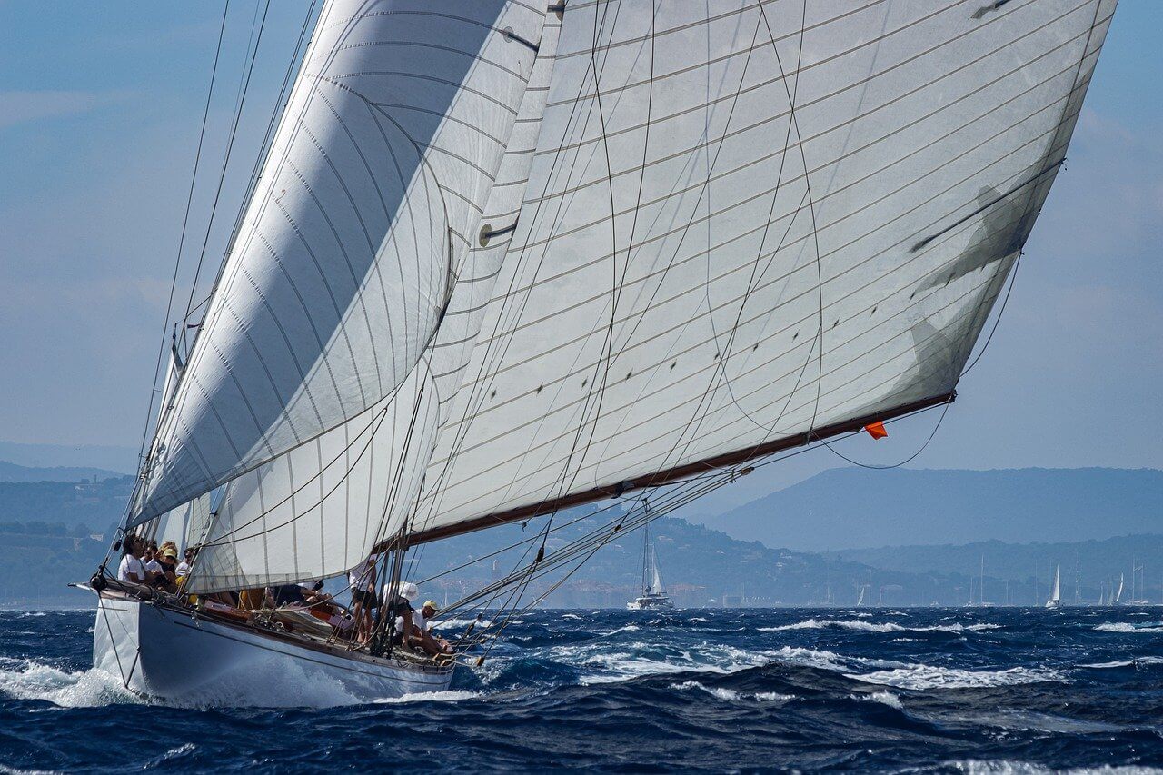 10 facts about sailboats